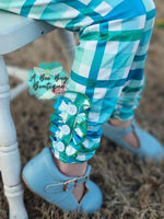 Load image into Gallery viewer, Paddy Plaid Button Leggings
