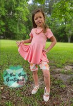 Load image into Gallery viewer, Peach Bow Back Peplum

