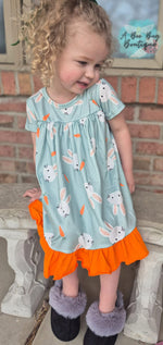 Load image into Gallery viewer, Green Bunnies Nightgown
