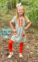 Load image into Gallery viewer, Pumpkin Spice Button Leggings
