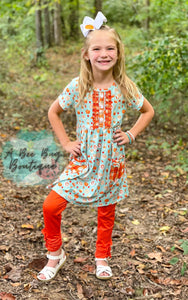 Pumpkin Spice Button Leggings