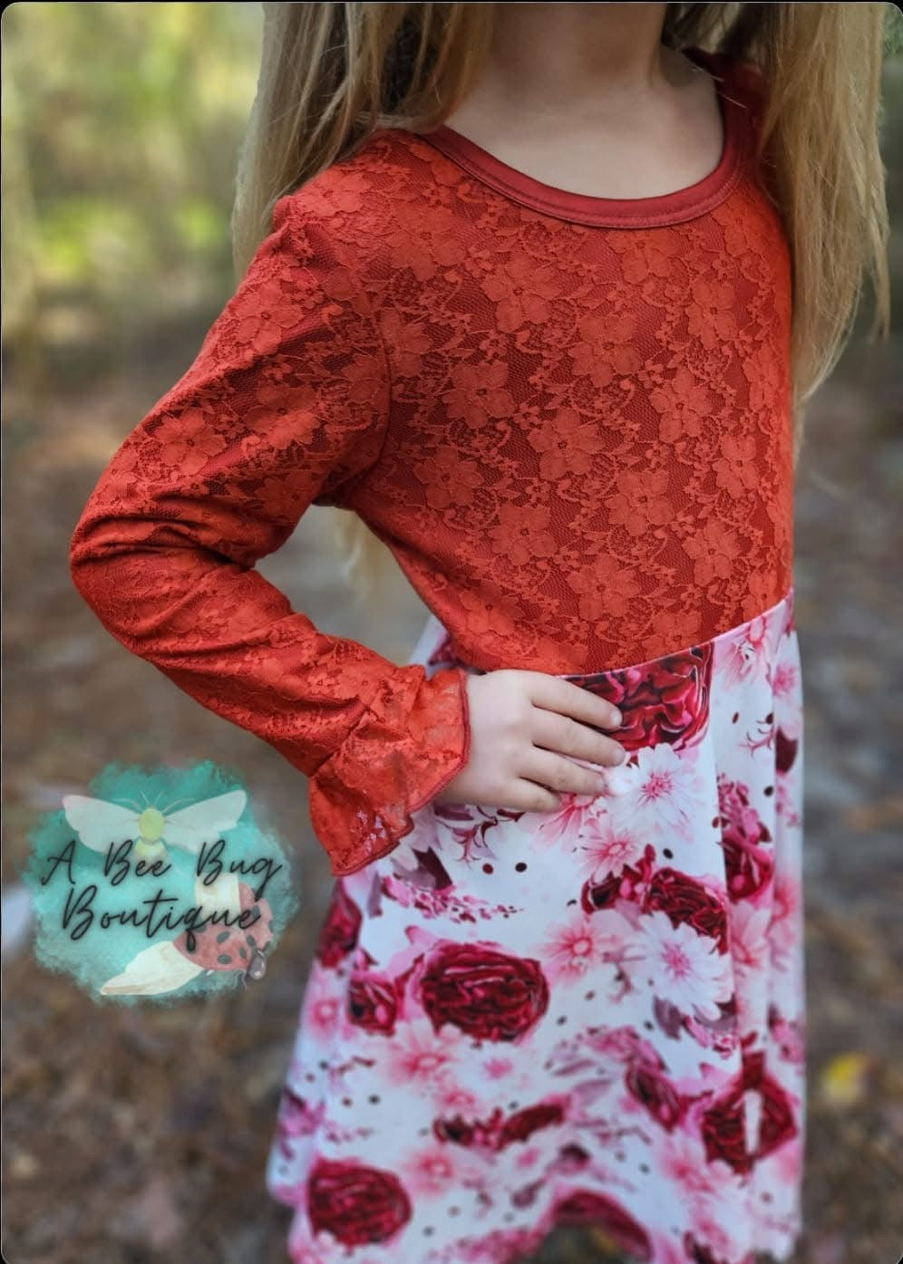 Red Roses Lace Sleeve Twirl