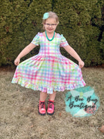 Load image into Gallery viewer, Rainbow Plaid Twirl
