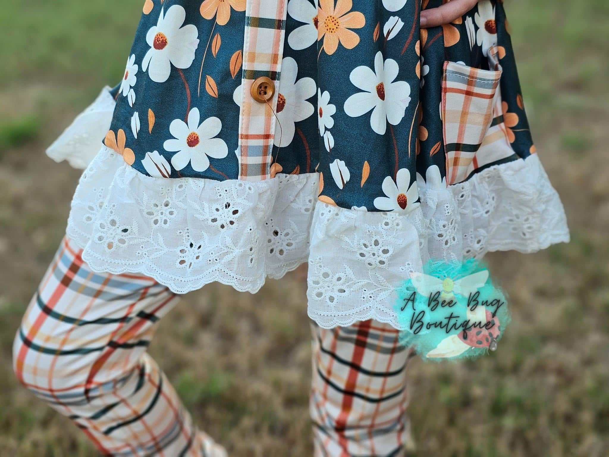 Cozy Plaid Floral Eyelet Lace Leggings Set