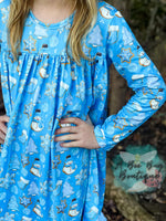 Load image into Gallery viewer, Blue Sugar Cookies Nightgown
