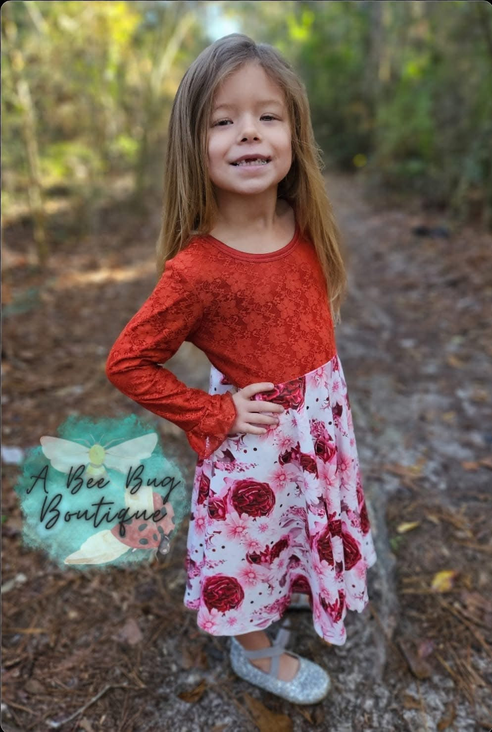 Red Roses Lace Sleeve Twirl