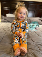 Load image into Gallery viewer, Spooky Sweets Bamboo Zippy Pjs
