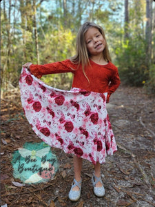 Red Roses Lace Sleeve Twirl