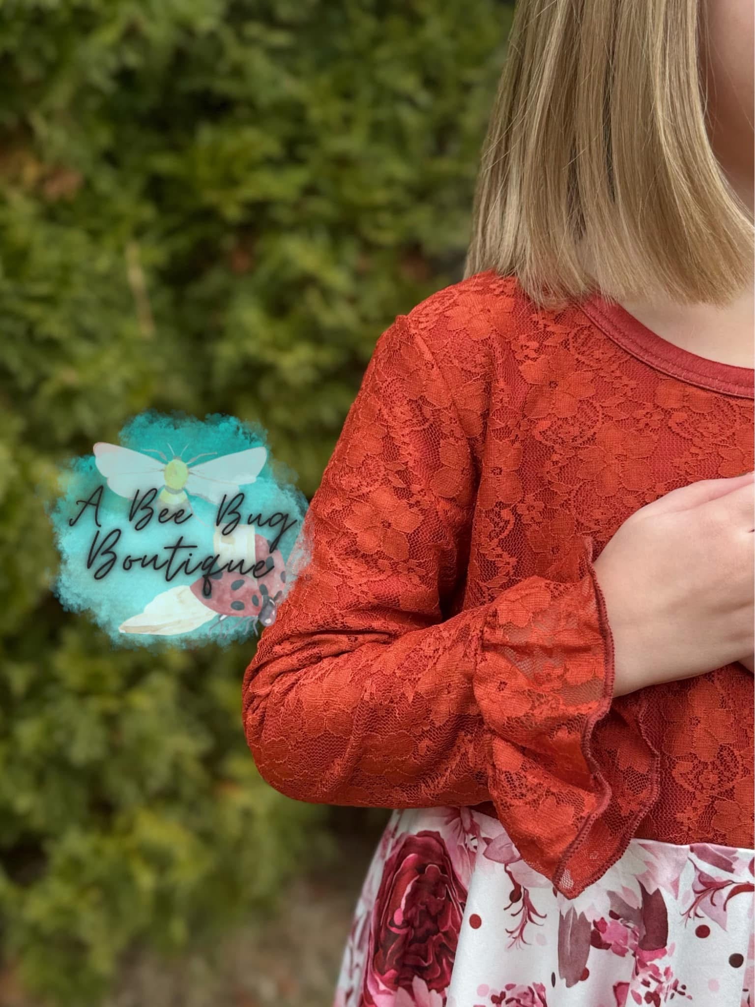 Red Roses Lace Sleeve Twirl