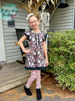 Load image into Gallery viewer, Happy Haunting Leggings Set
