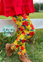 Load image into Gallery viewer, Colors of Fall Cross Flutter Leggings
