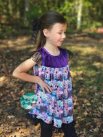 Load image into Gallery viewer, Enchanted Spiderwebs Velvet Tunic
