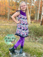 Load image into Gallery viewer, Enchanted Spiderwebs Velvet Tunic
