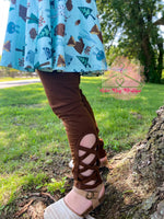 Load image into Gallery viewer, Brown Criss Cross Leggings
